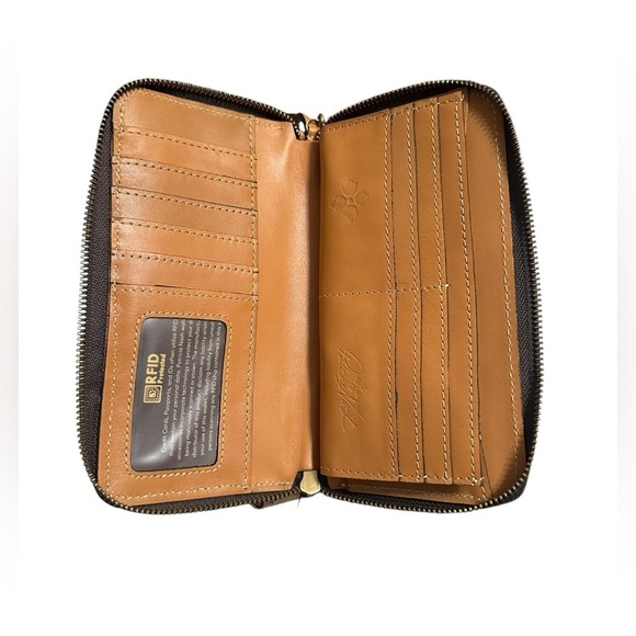 Patricia Nash Leather Edeline Wristlet Wallet - Picture 3 of 7